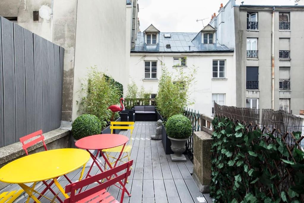 Amazing Terrasse In Center Of Paris Lägenhet Exteriör bild